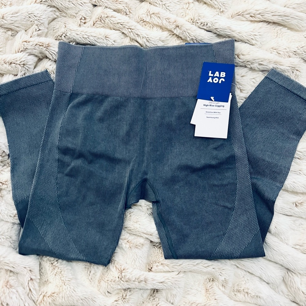 2 Piece JoyLab (Target) Ribbed Set - Picture 4 of 5